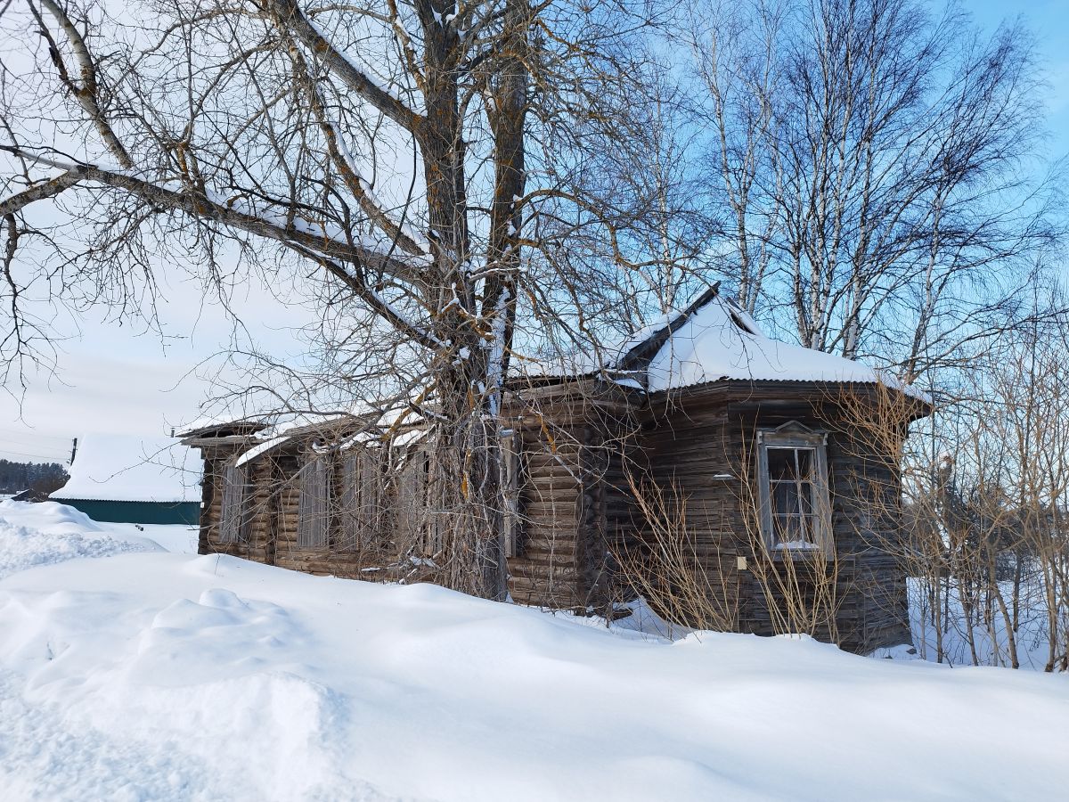 Церковь Рождества Христова, Чёрная (Воткинский район и г. Воткинск, Республика Удмуртия). фасады