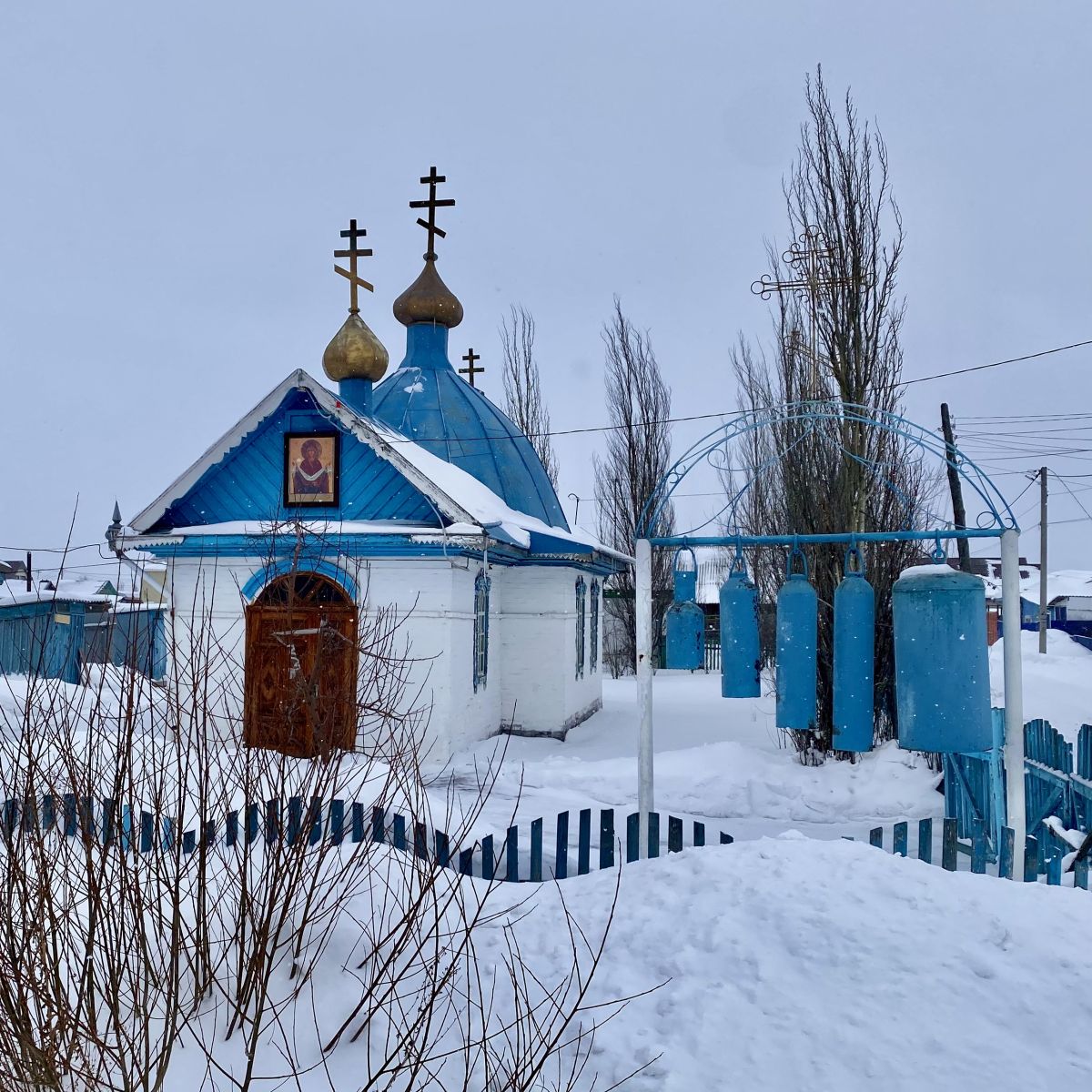 Марьяновка. Церковь Покрова Пресвятой Богородицы. фасады, Вид с ул Национальная