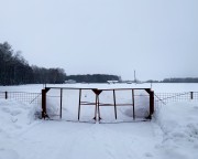 Подворье Серафимовского монастыря, Въезд на подворье. На территории Преображенская часовня.<br>, Татьяновский Кордон, Марьяновский район, Омская область