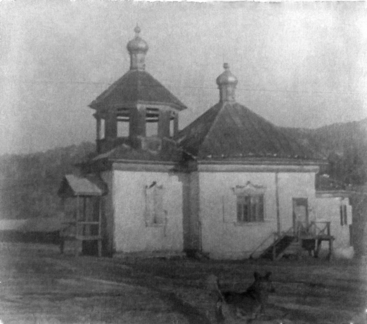 Нижняя Алия. Церковь Покрова Пресвятой Богородицы. архивная фотография, Фото примерно 1968 года из частного архива