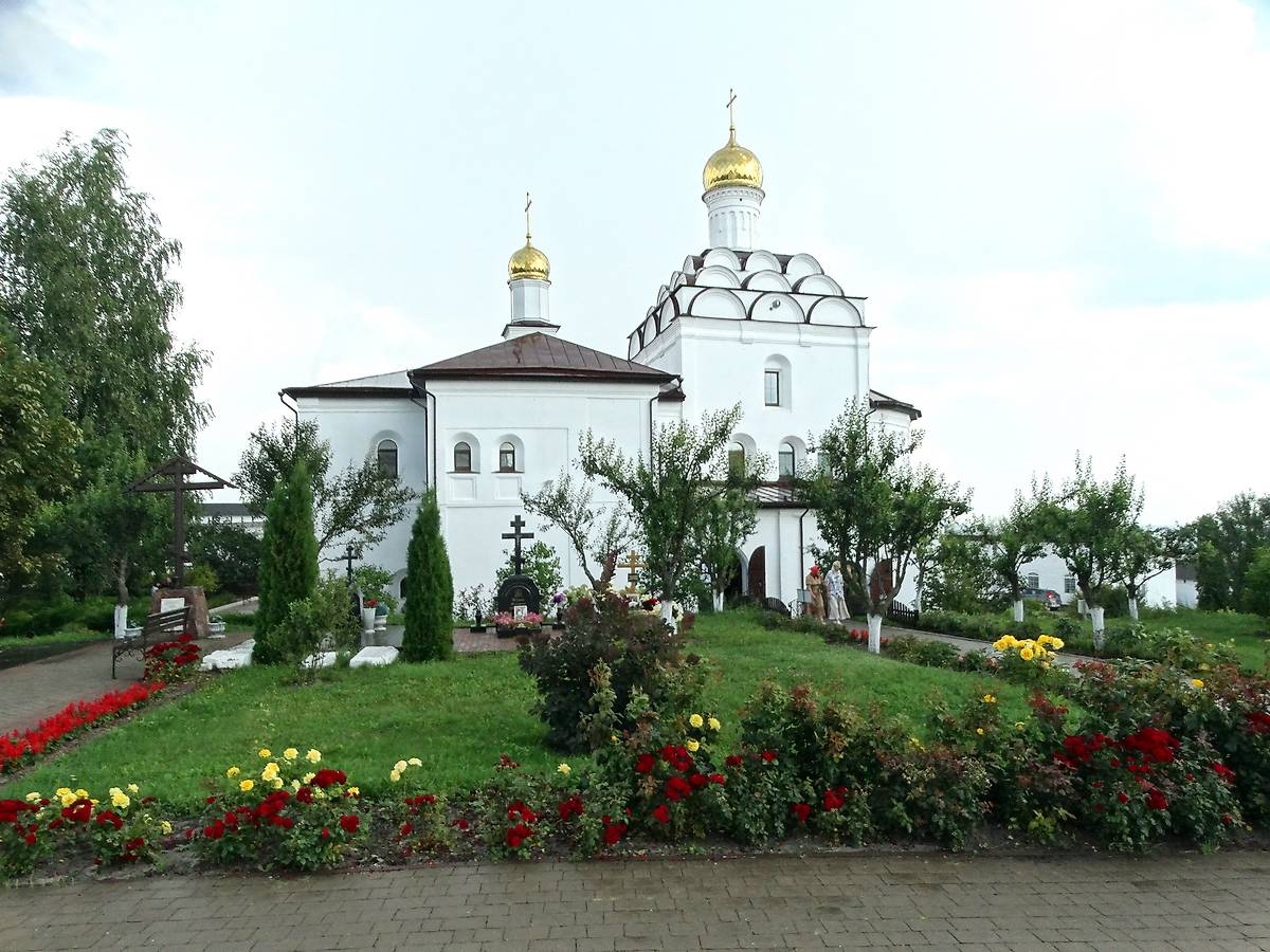 фасады. Свенский Успенский монастырь. Церковь Антония и Феодосия Печерских (новая), Супонево (Брянский район, Брянская область)