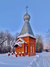 Знаменское. Часовня Владимира равноапостольного на кладбище