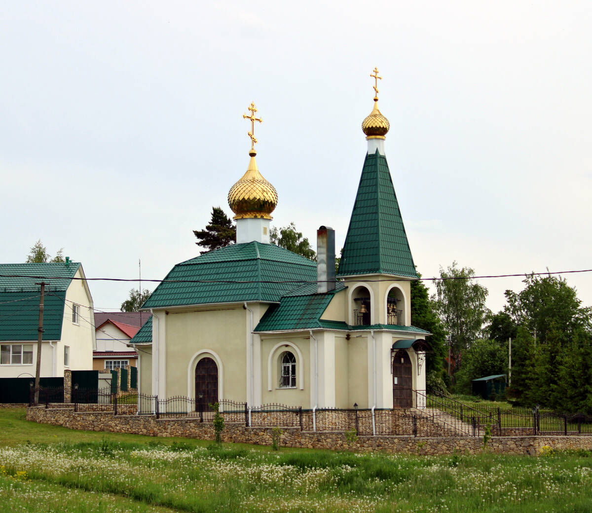 Церковь Зачатия Иоанна Предтечи, Крутое (Серебряно-Прудский городской округ, Московская область). фасады