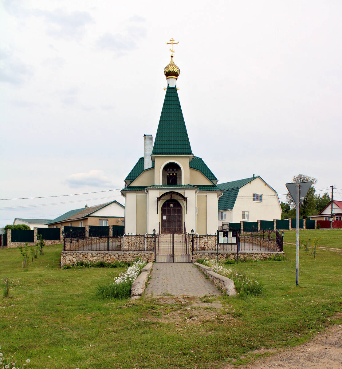 Церковь Зачатия Иоанна Предтечи, Крутое (Серебряно-Прудский городской округ, Московская область). фасады