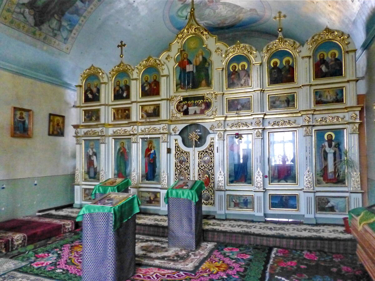 Фрумошский Троицкий монастырь. Церковь Троицы Живоначальной, Фрумоаса (Каларашский район, Молдова). интерьер и убранство
