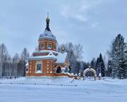 Муромцево. Всех Святых, в земле Российской просиявших, на центральном кладбище, церковь