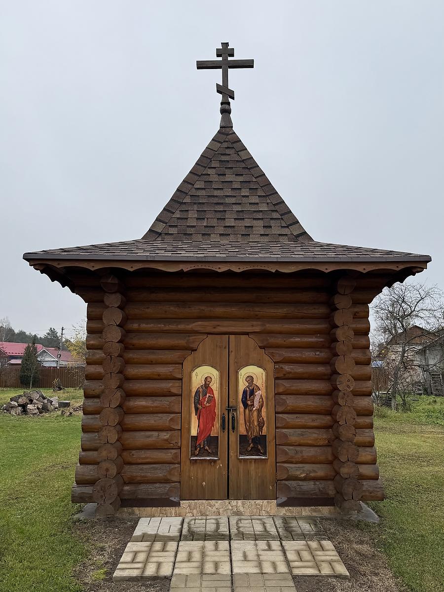 Вид с запада, фасады. Петровский монастырь. Часовня Петра, царевича Ордынского, Ростов Великий (Ростовский район, Ярославская область)