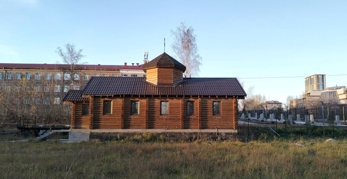 Церковь Георгия Победоносца при Сибирском кадетском корпусе (временная), Новосибирск (Новосибирск, город, Новосибирская область). фасады, Вид с юга