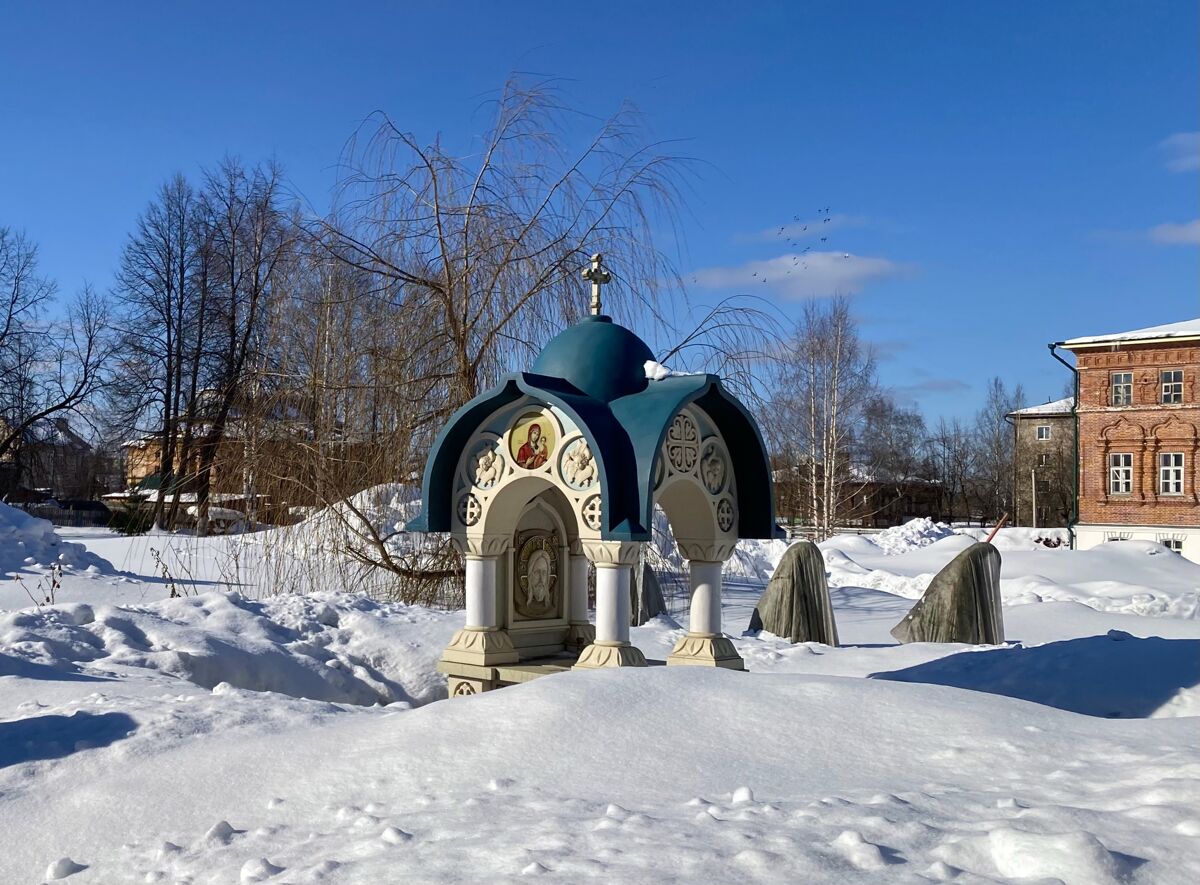 Слободской. Христорождественский монастырь. Часовня на месте церкви Спаса Нерукотворного Образа. фасады, Вид с юго-востока