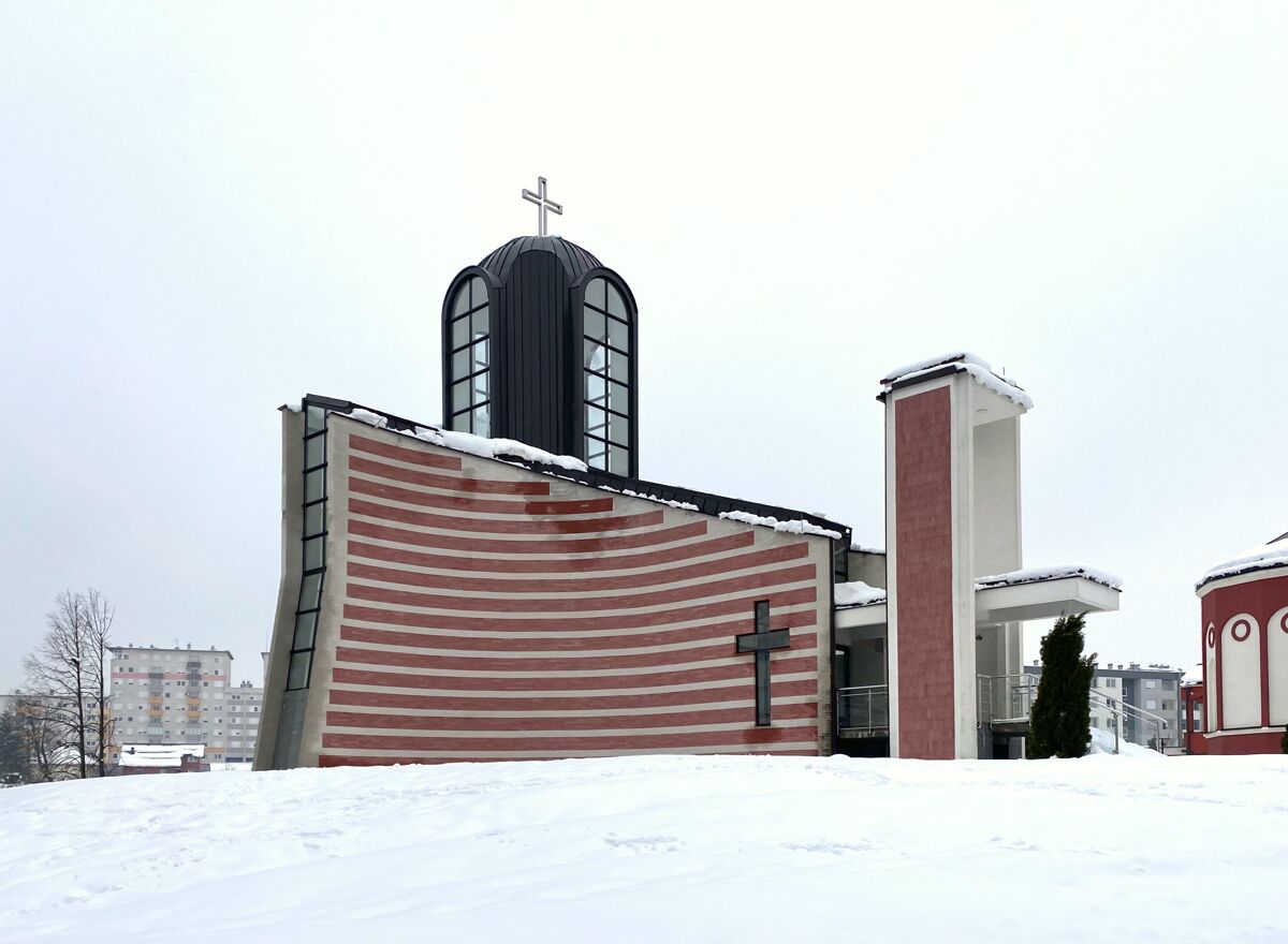 Церковь Димитрия Солунского, Сараево (Босния и Герцеговина, Прочие страны). фасады, Вид с северо-запада