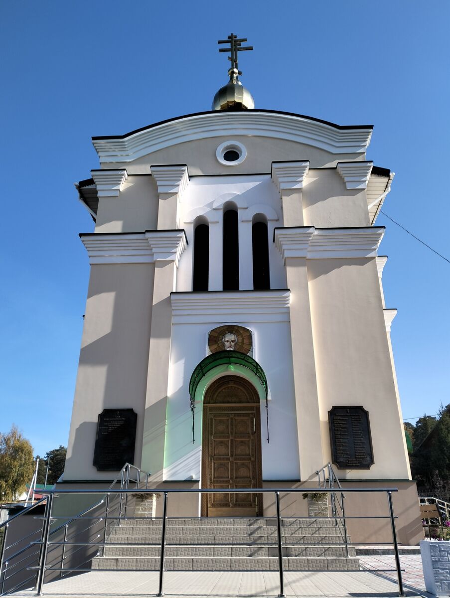 Мочище, дачный посёлок. Церковь Николая Чудотворца. фасады, Западный фасад