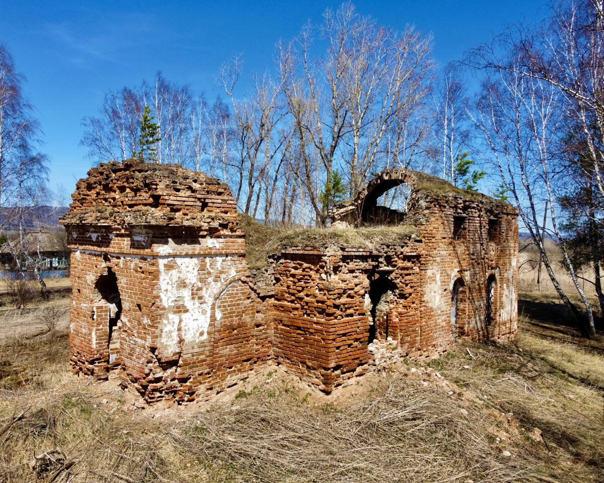 Церковь Михаила Архангела, Курбатово (Балахтинский район, Красноярский край). фасады, Вид с ЮЗ