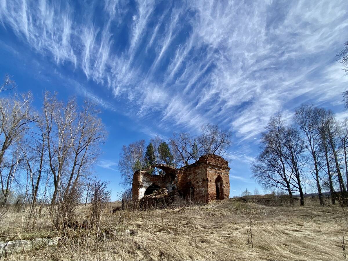 Церковь Михаила Архангела, Курбатово (Балахтинский район, Красноярский край). фасады