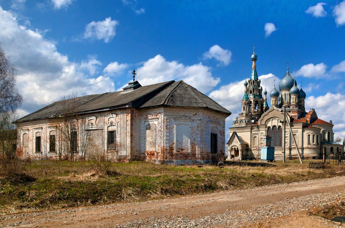 Кукобой. Храмовый комплекс. Церкви Успения Пресвятой Богородицы и Спаса Нерукотворного Образа. фасады