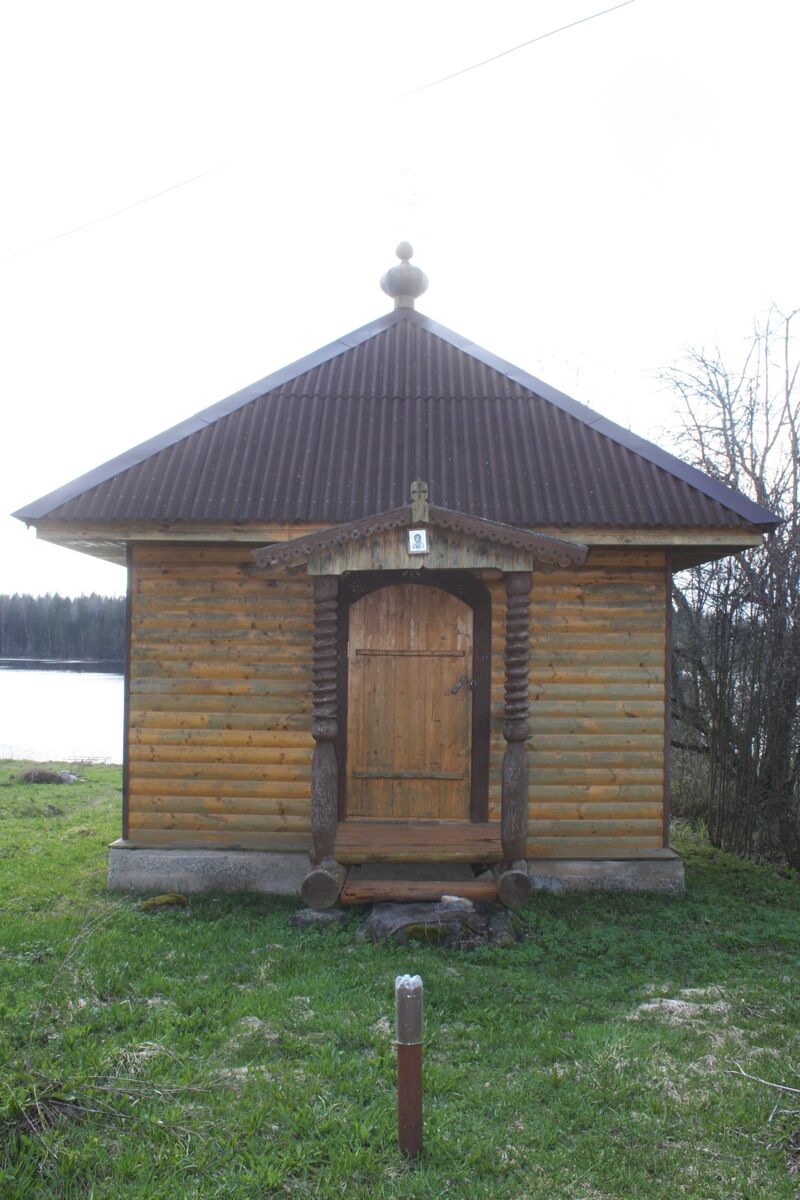 Хвошно. Часовня Покрова Пресвятой Богородицы. фасады