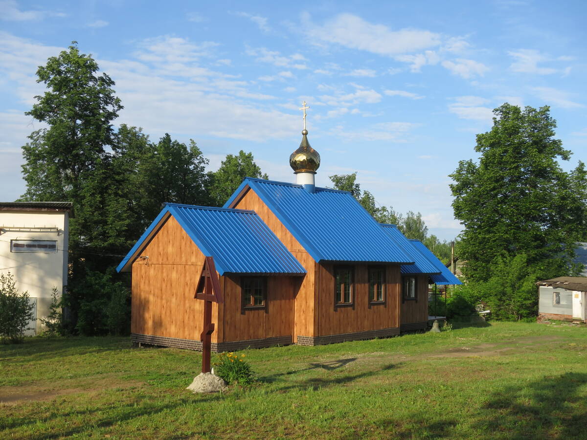 Церковь Покрова Пресвятой Богородицы (новая), Звягино (Пушкинский район и гг. Ивантеевка, Королёв, Московская область). фасады