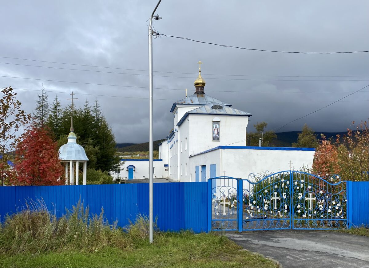 Покровский женский монастырь, Магадан (Магадан, город, Магаданская область). фасады, Ворота