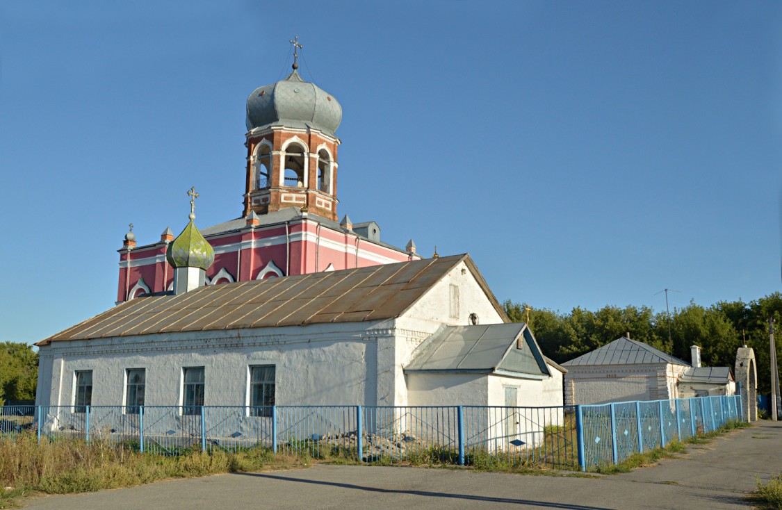 Неизвестная церковь, Пушкино (Добринский район, Липецкая область). фасады, крестильный храм