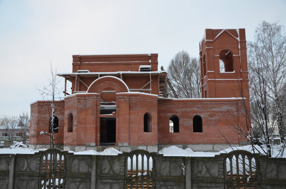 Церковь Рождества Христова (строящаяся), Добрунь (Брянский район, Брянская область). документальные фотографии