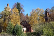 Храмовый комплекс. Церкви Воскресения Христова и Спаса Нерукотворного Образа, , Бартеневщина, Галичский район, Костромская область