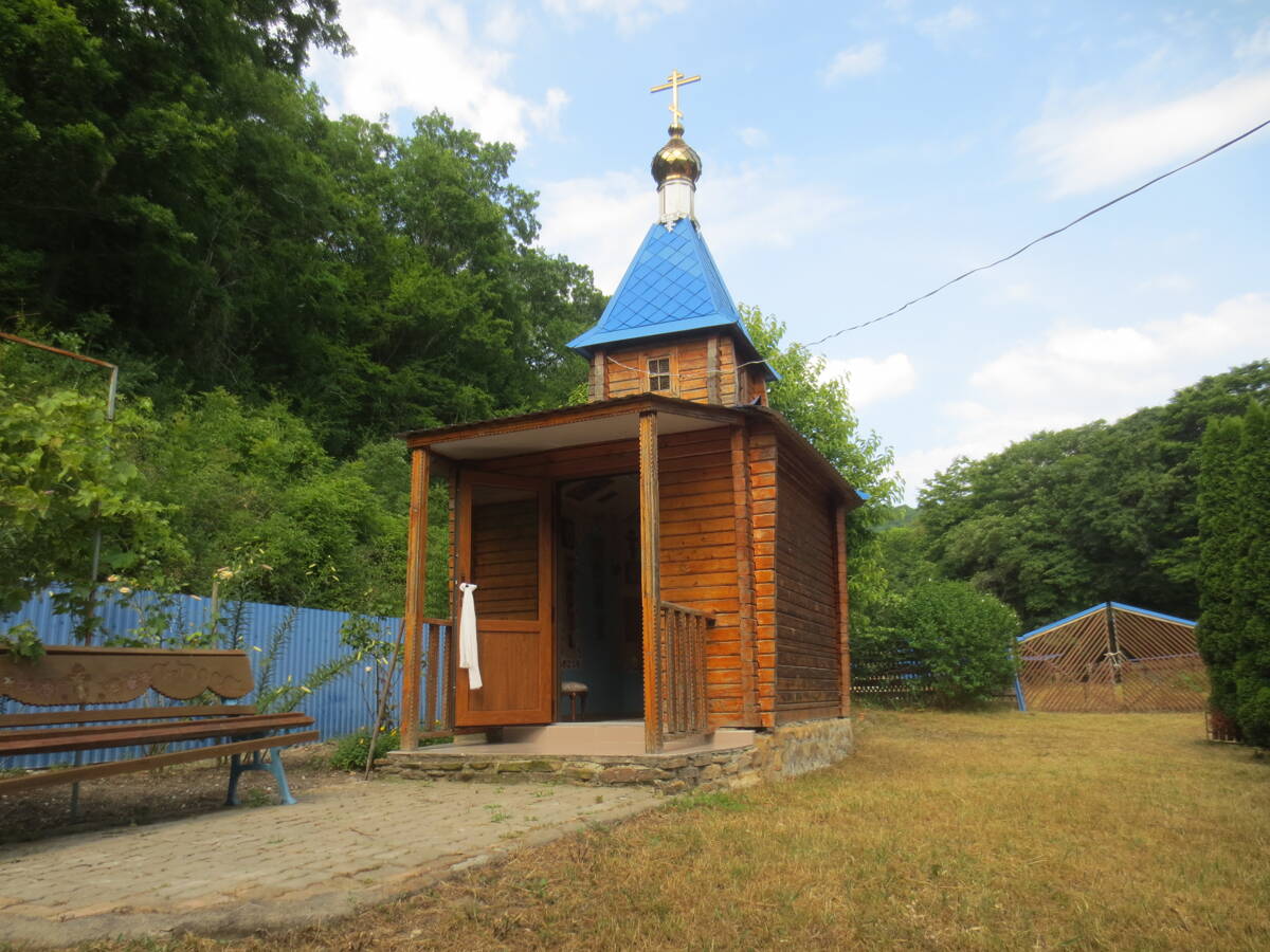 Часовня Флора и Лавра, Пляхо (Туапсинский район, Краснодарский край). фасады