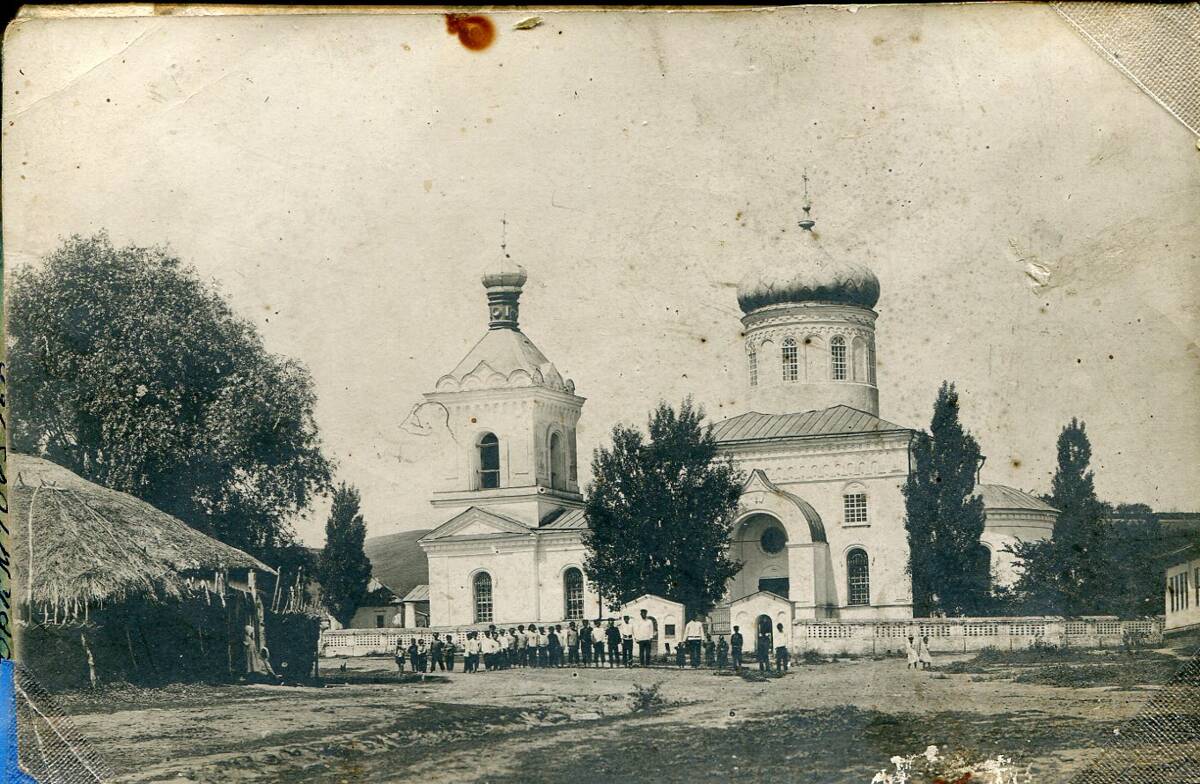 Церковь  Покрова Пресвятой Богородицы, Новая Осиновка (Острогожский район, Воронежская область). архивная фотография, Начало ХХ в.  Госкаталог 3556398. Острогожский историко-художественный музей
