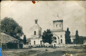 Новая Осиновка. Церковь  Покрова Пресвятой Богородицы