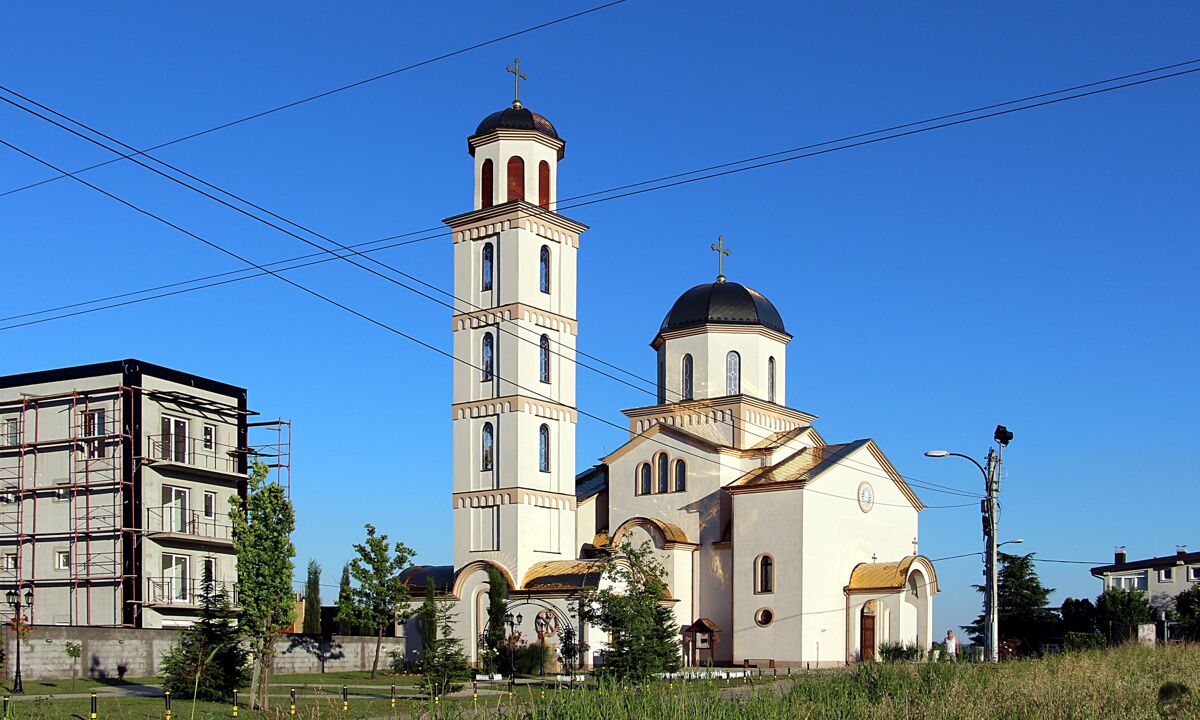 Церковь Матфия апостола, Сурчин (Белград, округ, Сербия). фасады