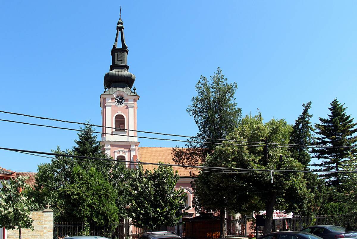 Церковь Параскевы Сербской, Сурчин (Белград, округ, Сербия). фасады
