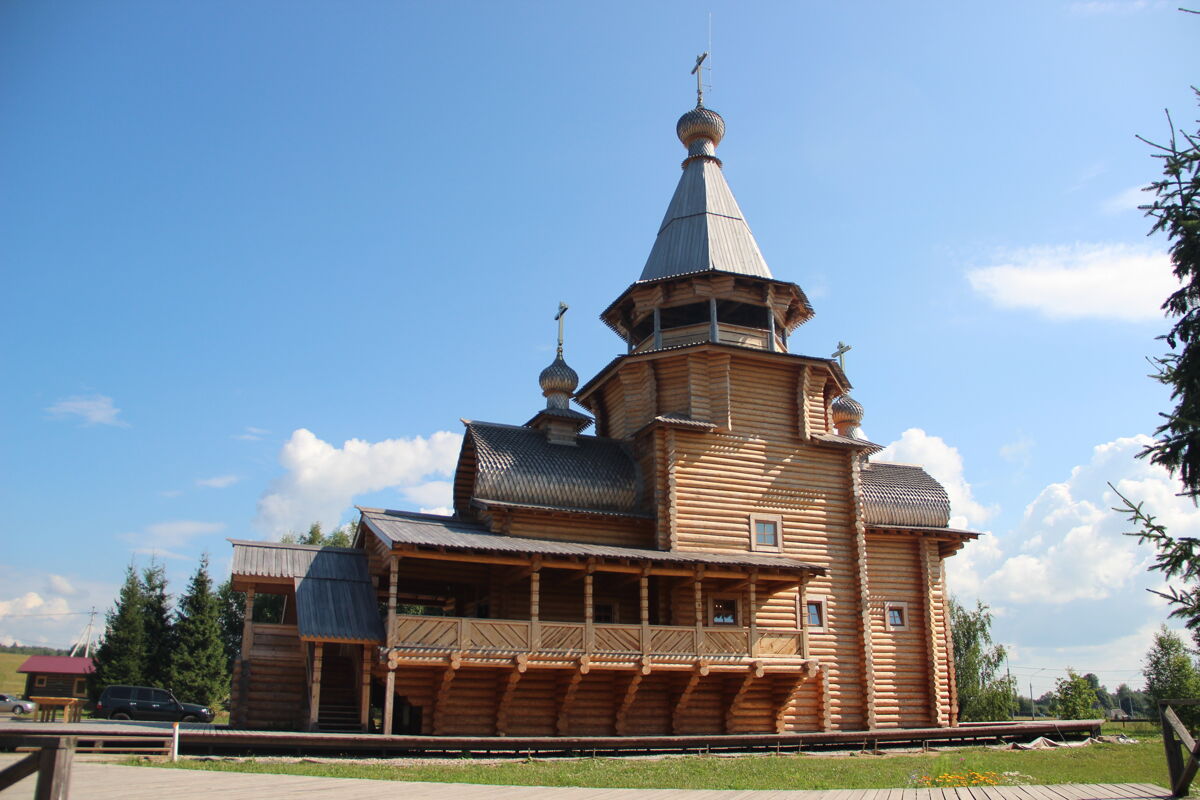 Церковь Сергия Радонежского (новая), Гремячий ключ, урочище (Сергиево-Посадский городской округ, Московская область). фасады