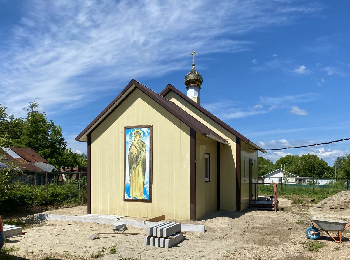 Церковь Феодоровской иконы Божией Матери (новая), Волочаевка 1-я (Смидовичский район, Еврейская автономная область). фасады, Вид от улицы