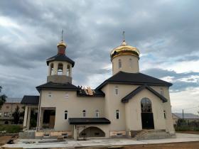 Тоцкое. Церковь Воздвижения Креста Господня (новая)