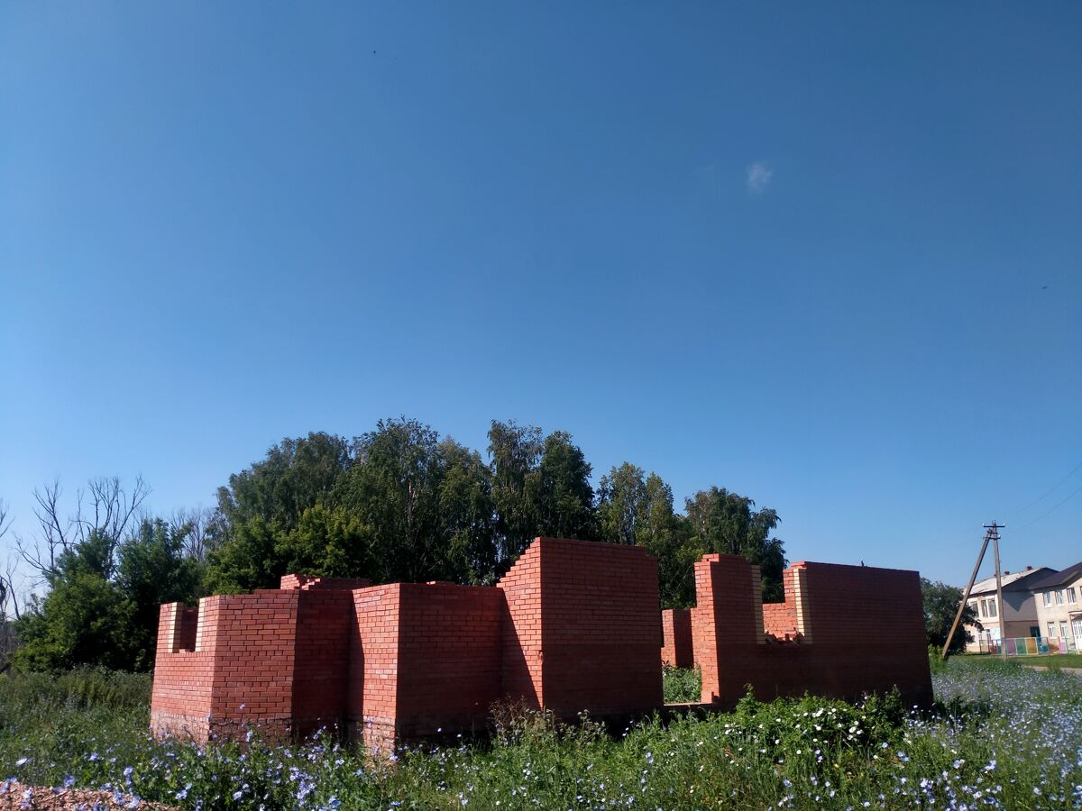 Церковь Покрова Пресвятой Богородицы (строящаяся), Поникла (Бугурусланский район, Оренбургская область). фасады