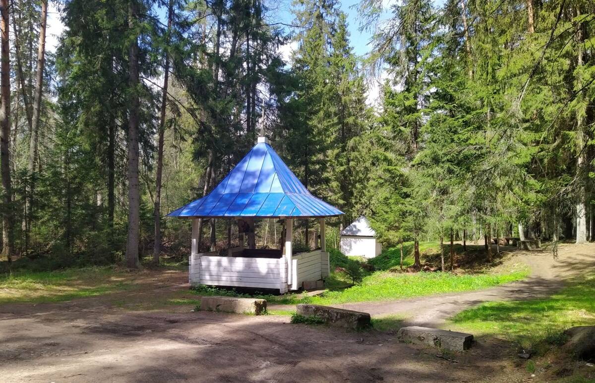 Неизвестная часовня на источнике 