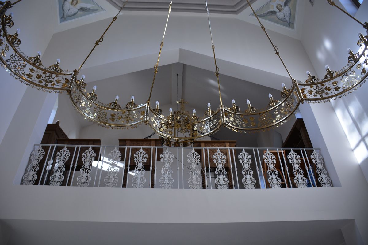 Церковь Сошествия Святого Духа в Комарове (новая), Комарово (Санкт-Петербург, Курортный район, г. Санкт-Петербург). интерьер и убранство