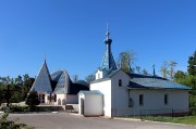 Церковь Иоакима и Анны, На заднем плане церковь Георгия Победоносца<br>, Кишинёв, Кишинёв, Молдова