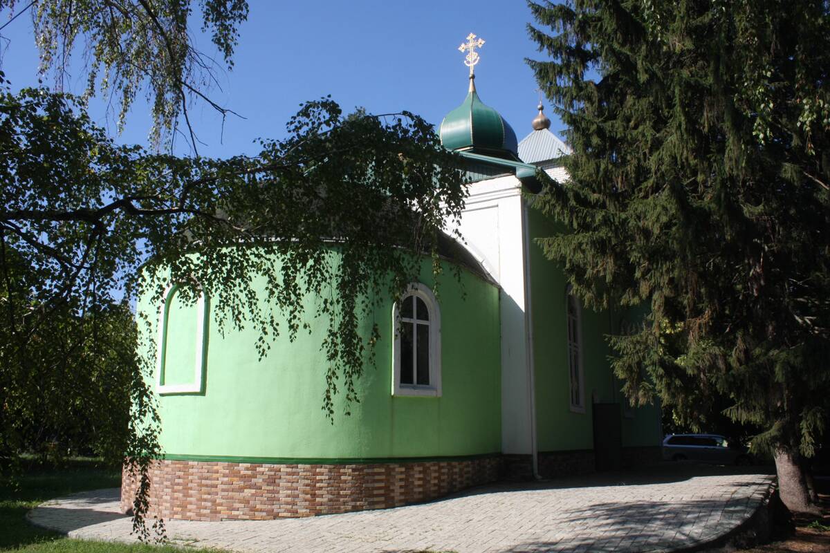 Церковь Серафима Саровского, Первореченское (Динской район, Краснодарский край). фасады