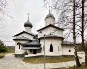 Церковь иконы Божией Матери "Млекопитательница" (каменная), Вид с востока<br>, Околица, Минский район, Беларусь, Минская область