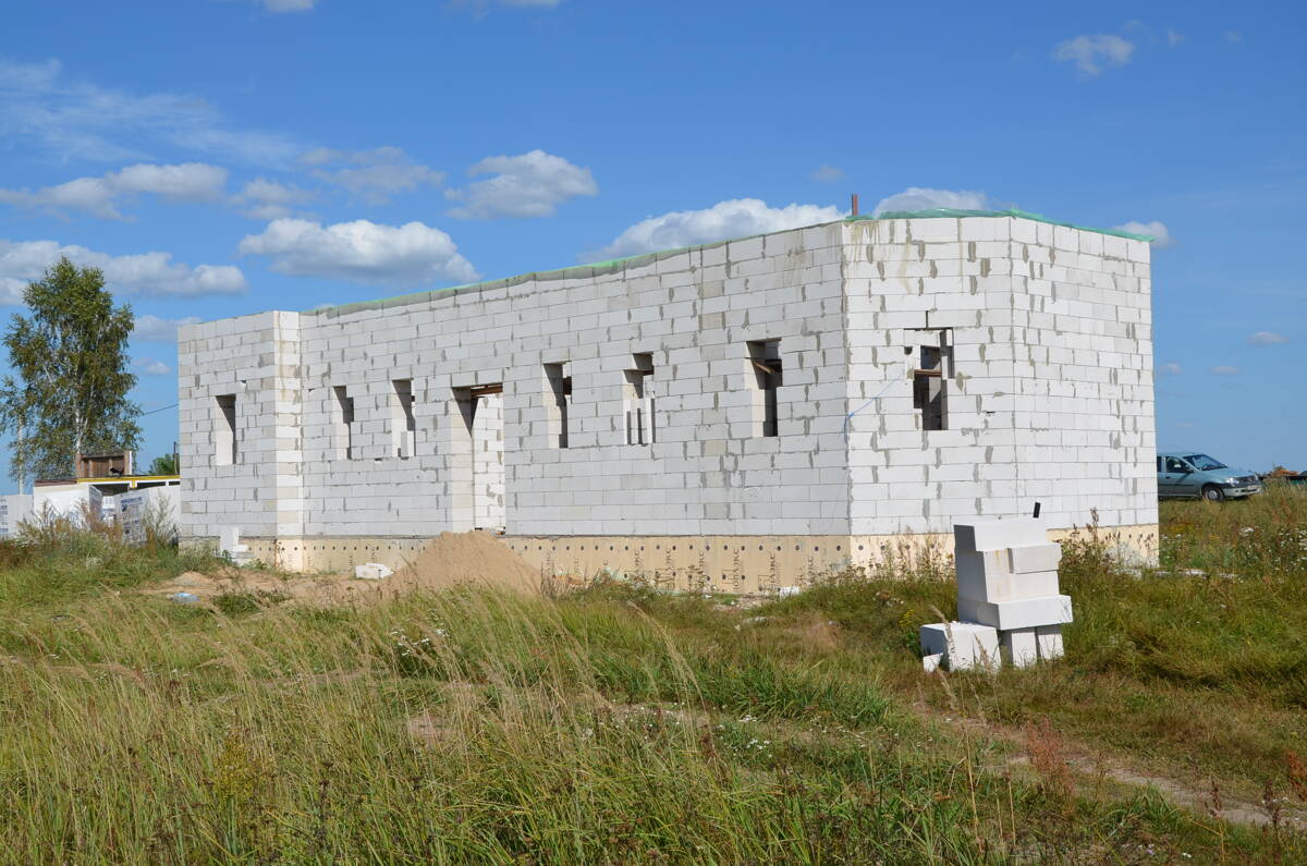 Церковь Афанасия и Кирилла Александрийских (строящаяся), Кириллы (Рославльский район, Смоленская область). документальные фотографии