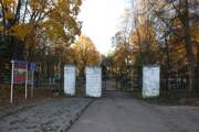 Церковь Василия Блаженного, Вид на церковное место с севера<br>, Старица, Старицкий район, Тверская область