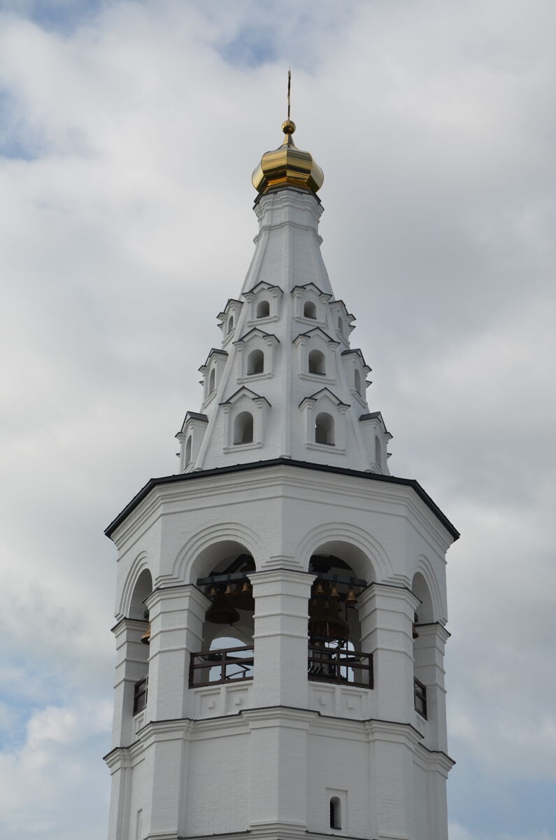 Свенский Успенский монастырь. Колокольня (новая), Супонево (Брянский район, Брянская область). архитектурные детали