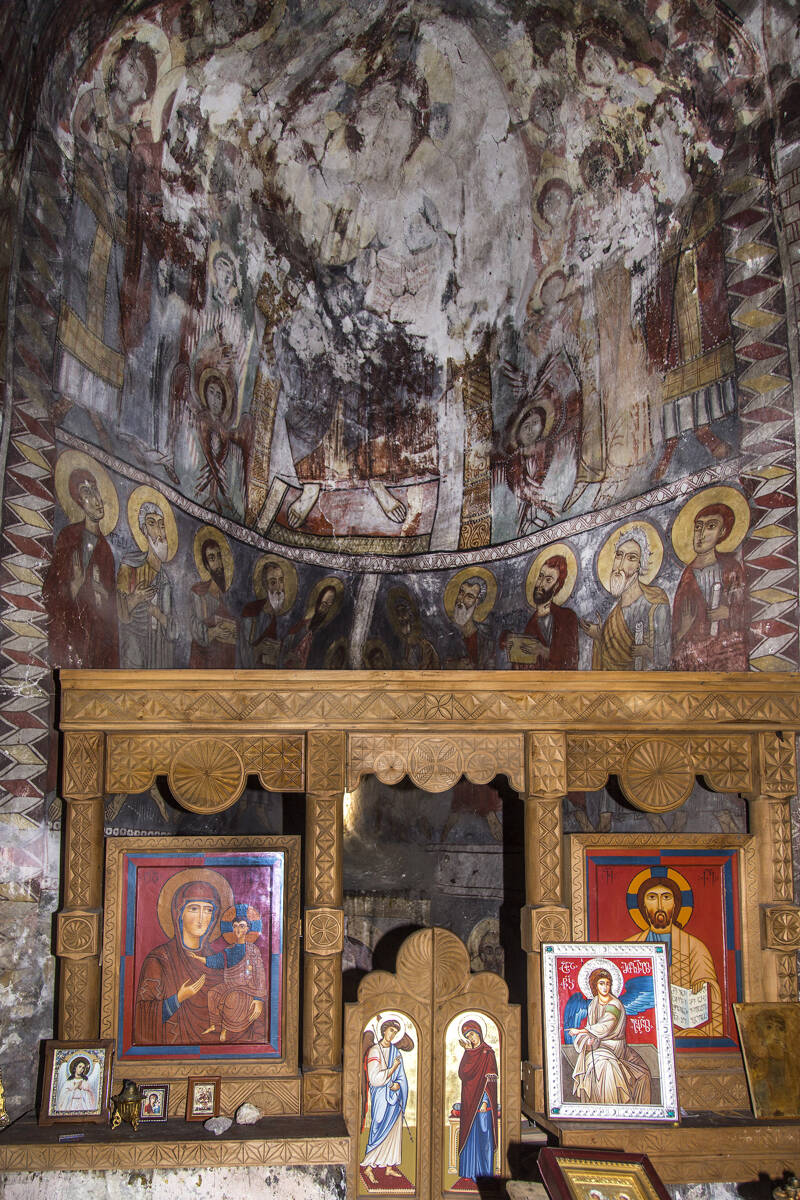 Церковь Михаила Архангела, Лахушди (Самегрело и Земо-Сванети, Грузия). интерьер и убранство