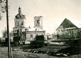 Жирятино. Церковь Воздвижения Креста Господня