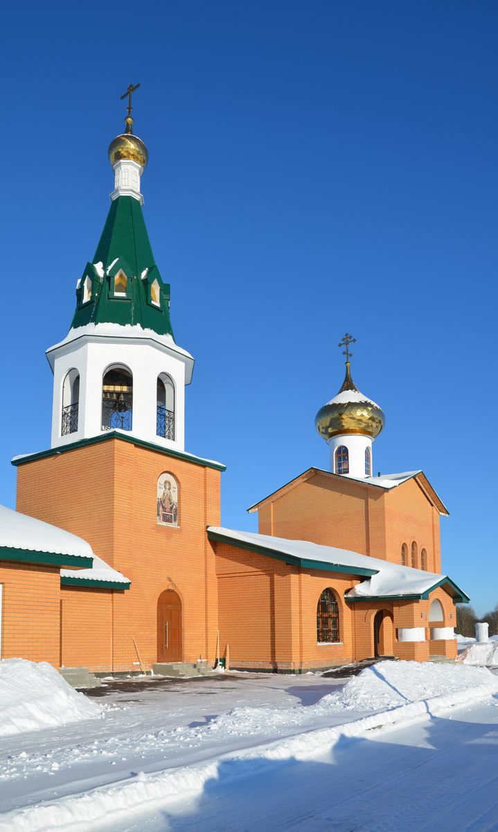 фасады. Неизвестная церковь при паломническом центре праведной Тавифы (строящаяся), Искра (Мещовский район, Калужская область)