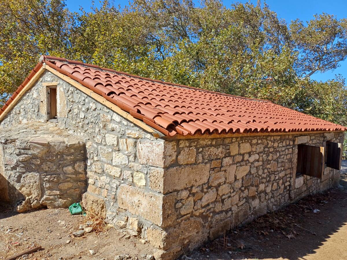Церковь Параскевы Иконийской, Бозджаада (Тенедос), остров (Чанаккале, Турция). фасады