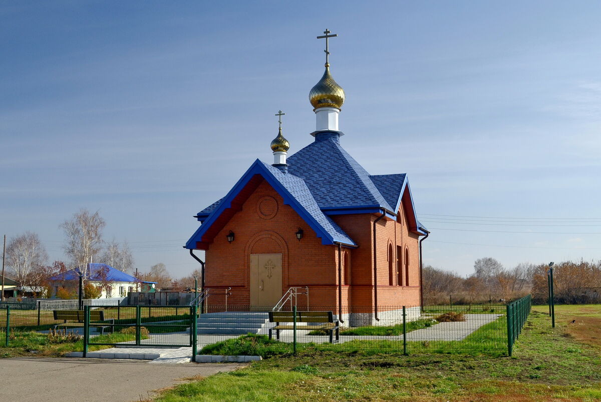 Церковь Покрова Пресвятой Богородицы, Покровка (Локтевский район, Алтайский край). фасады