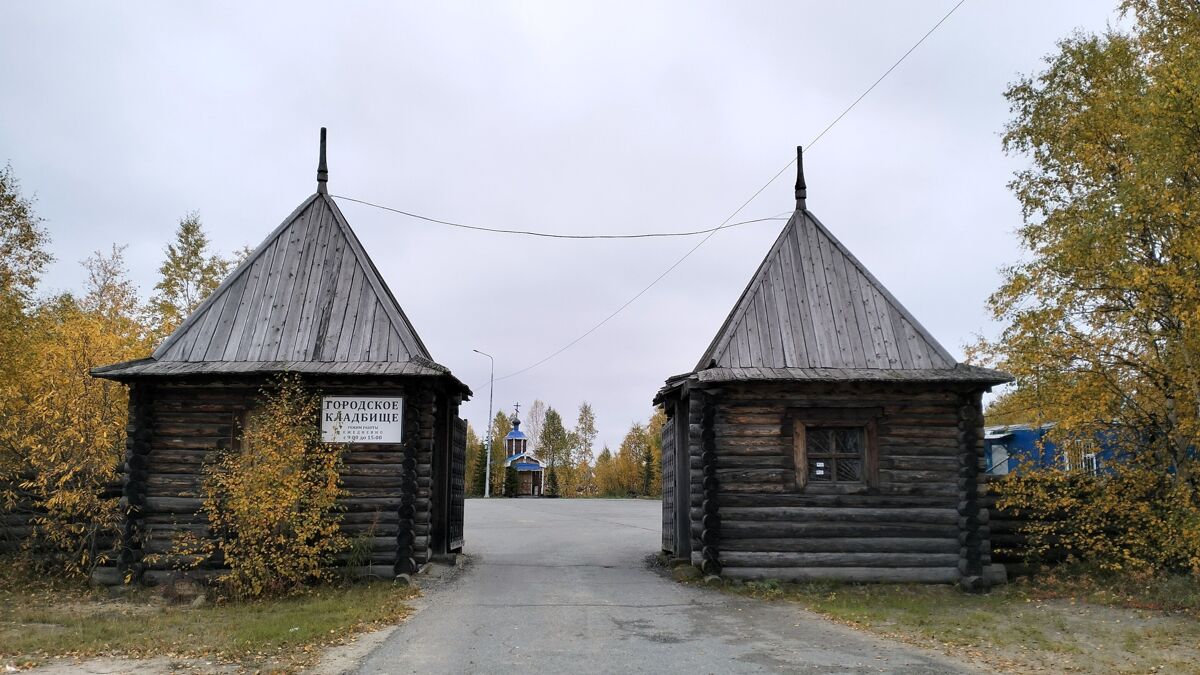 Часовня Феодора Стратилата, Салехард (Салехард, город, Ямало-Ненецкий автономный округ). дополнительная информация, Вид с Обской улицы