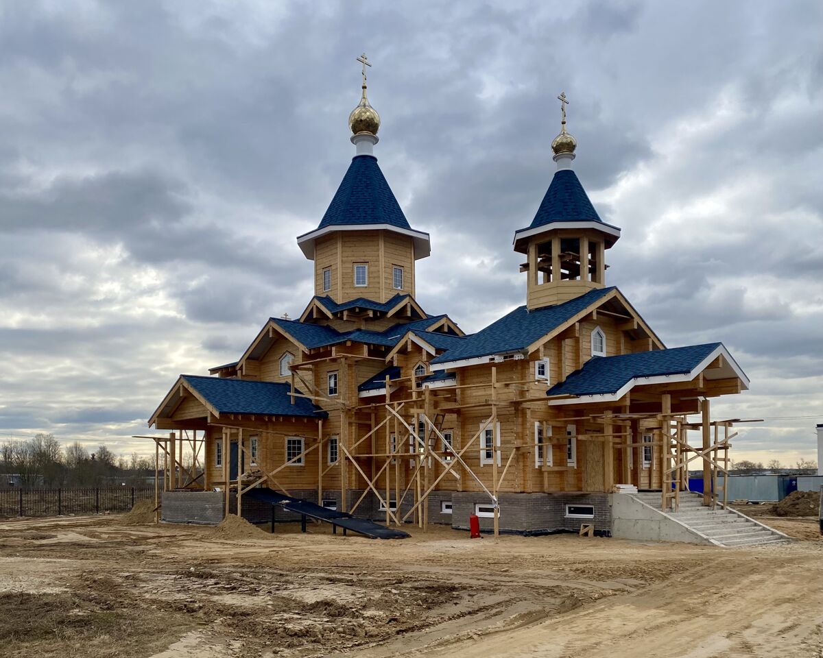 Церковь Введения во храм Пресвятой Богородицы, Гатчина (Гатчинский район, Ленинградская область). документальные фотографии, Строительство, вид с СЗ
