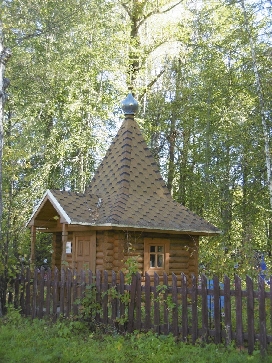 Часовня на могиле Александра Грибова, Скородум (Городецкий район, Нижегородская область). фасады, Северный фасад часовни