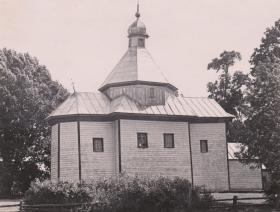 Тростянец. Церковь Михаила Архангела